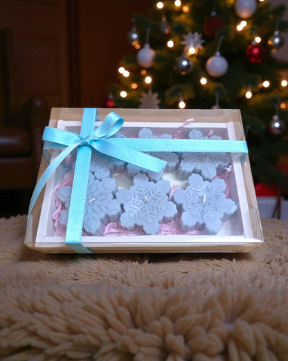 Snowflake Scented Candle Gift Set